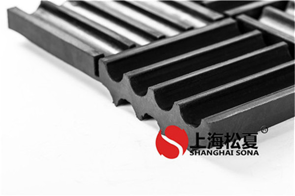 選購(gòu)減震器的時(shí)候，要謹(jǐn)慎